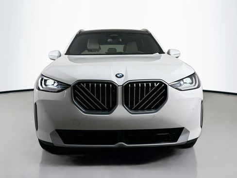 New 2026 BMW X3 xDrive30 w/ Premium Package image 2