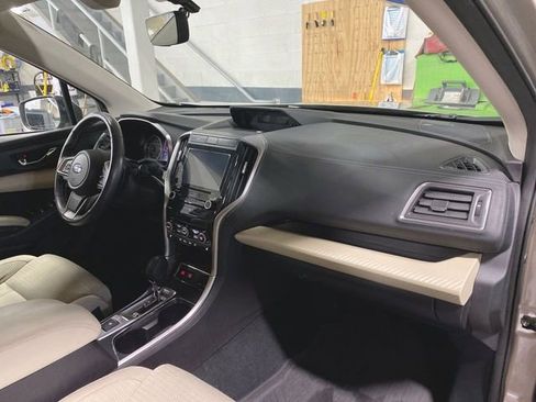 Used 2019 Subaru Ascent Premium w/ Popular Package #3 image 27