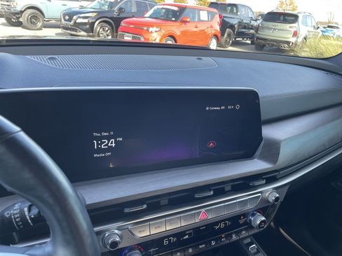 Used 2024 Kia Telluride EX X-Line image 16