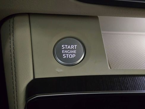 Certified 2025 Audi Q5 2.0T Premium Plus image 49