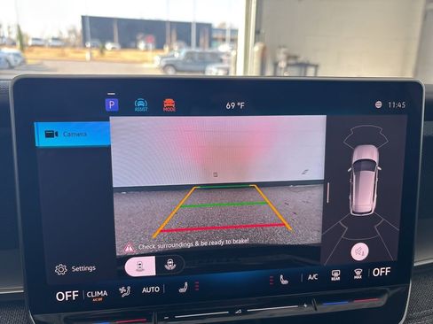 New 2026 Volkswagen Tiguan S AWD/4WD image 20