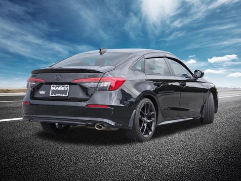 Used 2024 Honda Civic Sport image 16
