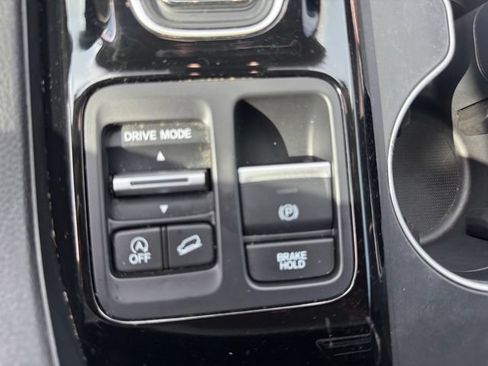 Used 2025 Honda Pilot Elite image 20