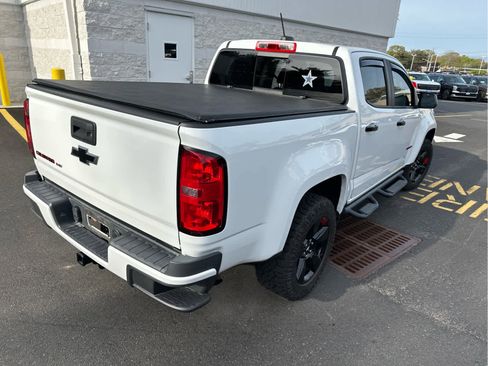 Used 2019 Chevrolet Colorado LT w/ Redline Special Edition RWD image 3