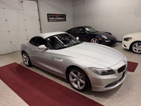 Used 2011 BMW Z4 sDrive30i RWD image 47