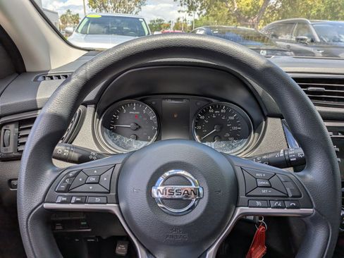 Used 2018 Nissan Rogue Sport S w/ S Appearance Package image 26