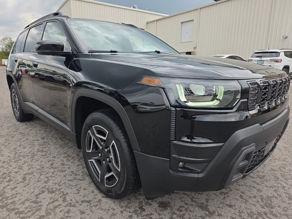 Used 2026 Jeep Cherokee Limited AWD/4WD image 3