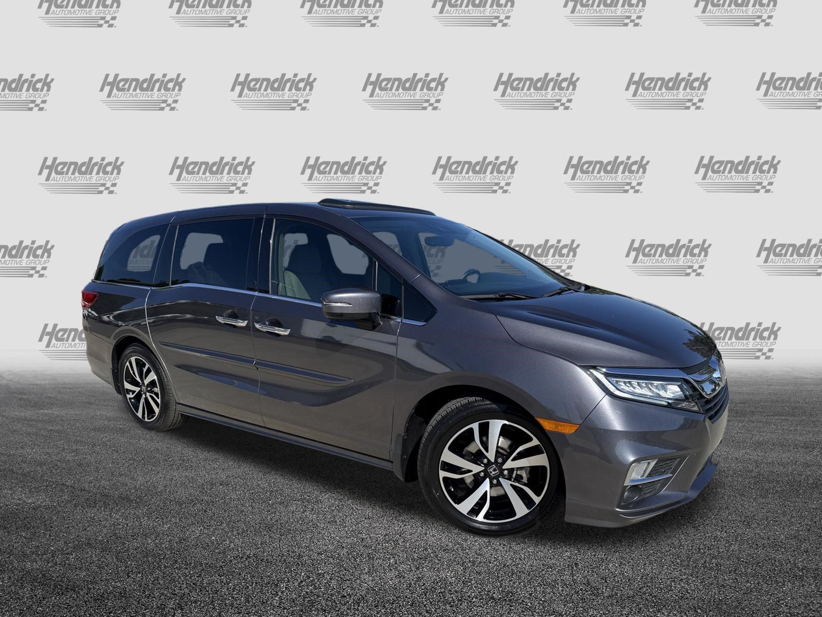 Used 2019 Honda Odyssey Elite image 2