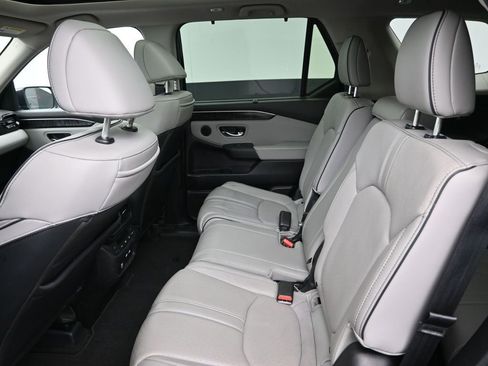 Certified 2023 Honda Pilot Elite image 13