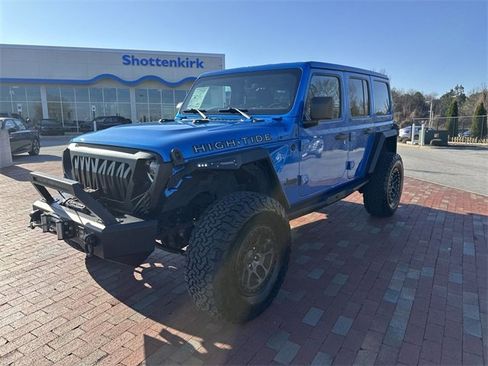 Used 2022 Jeep Wrangler Unlimited Sport image 1