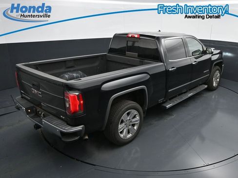 Used 2018 GMC Sierra 1500 SLT AWD/4WD image 23