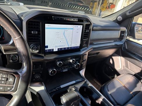 Used 2021 Ford F150 Platinum w/ FX4 Off-Road Package image 12