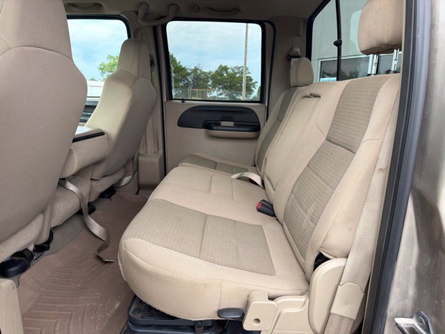 Used 2005 Ford F250 XLT AWD/4WD image 26