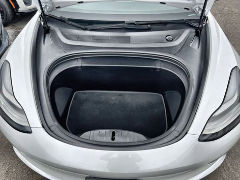 Used 2018 Tesla Model 3 Long Range image 28
