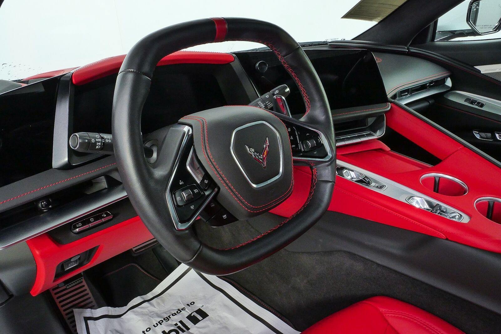 Used 2026 Chevrolet Corvette Stingray Premium Conv w/ Z51 Performance Package RWD image 4
