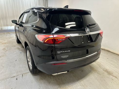 Used 2024 Buick Enclave Essence w/ Experience Buick Package AWD/4WD image 5