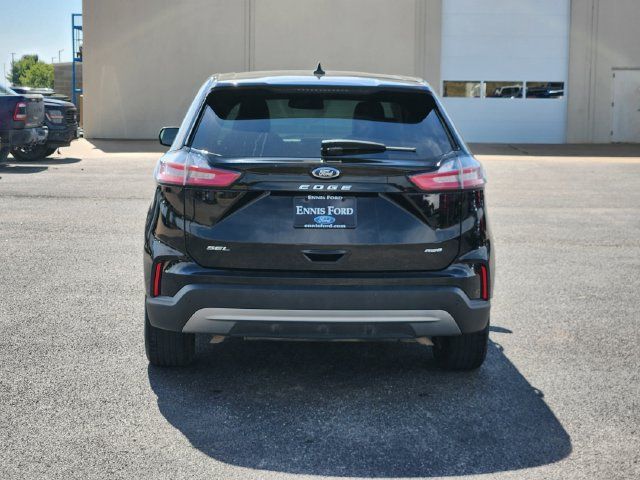 Used 2024 Ford Edge SEL AWD/4WD image 5