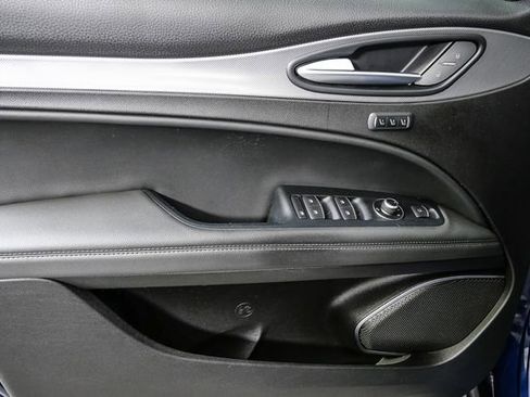 Used 2018 Alfa Romeo Stelvio Sport w/ Quick Order Package 22J Sport image 7