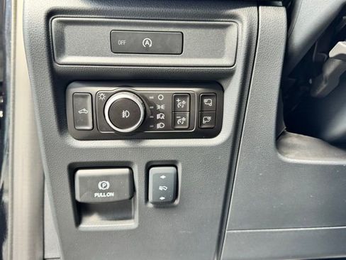 Used 2025 Ford F150 Lariat w/ Equipment Group 502A High AWD/4WD image 48