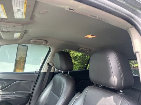 Used 2017 Buick Encore Essence FWD image 10