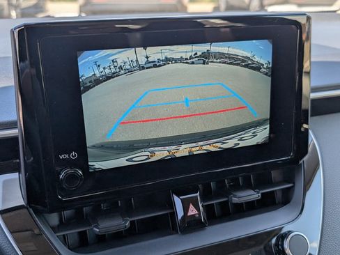 Used 2026 Toyota Corolla LE FWD image 6