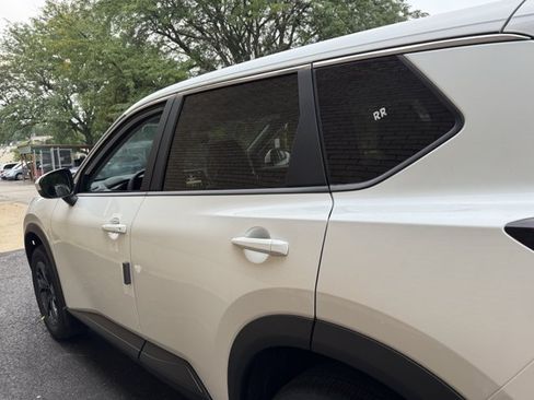 New 2026 Nissan Rogue SV AWD/4WD image 21