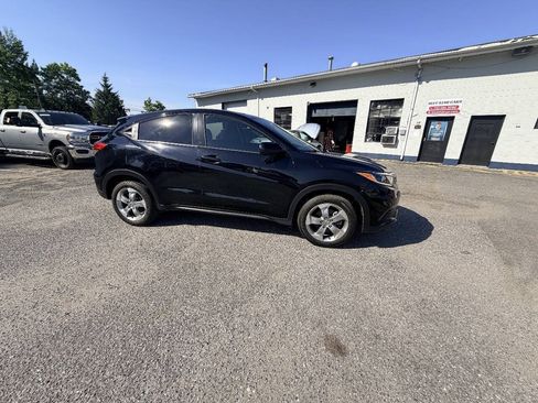 Used 2019 Honda HR-V LX image 19