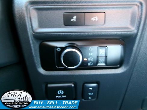 Used 2024 Ford Expedition Max XLT RWD image 11
