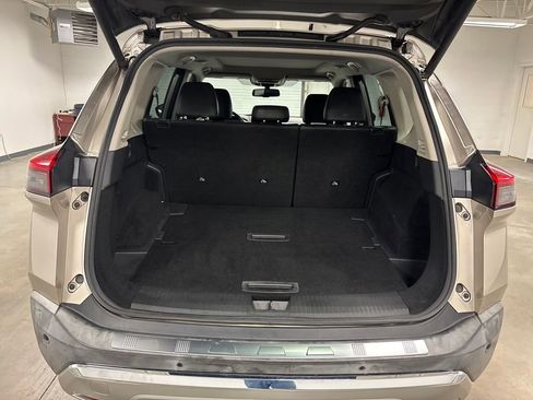 Used 2022 Nissan Rogue Platinum w/ Head-Up Display Package image 18