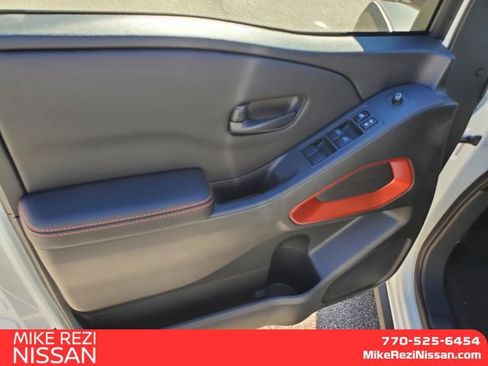 New 2026 Nissan Frontier PRO-4X w/ Pro-4x Convenience Package image 10