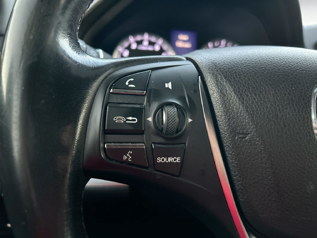 Used 2017 Acura TLX w/ Technology Package FWD image 17