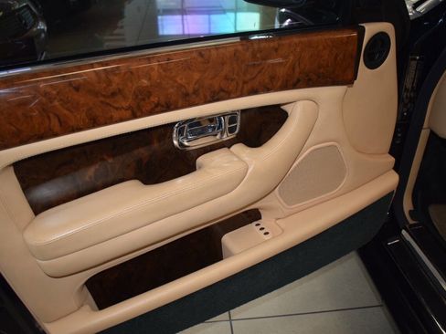 Used 2000 Bentley Arnage Red Label RWD image 29