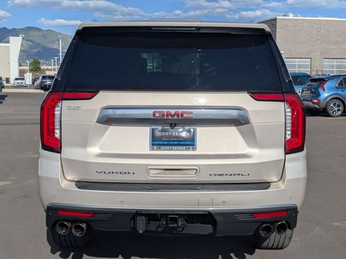Used 2022 GMC Yukon XL Denali w/ Max Trailering Package AWD/4WD image 5