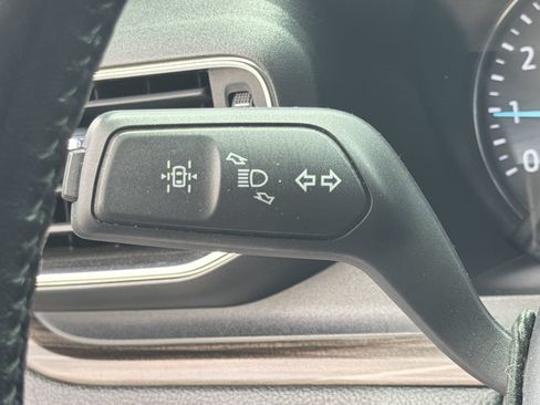 Used 2020 Ford Explorer Limited AWD/4WD image 16