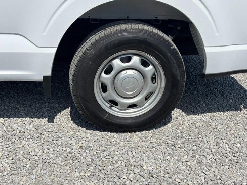 Used 2022 Ford F150 XL RWD image 12