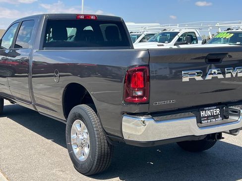 New 2026 RAM 2500 Big Horn AWD/4WD image 5