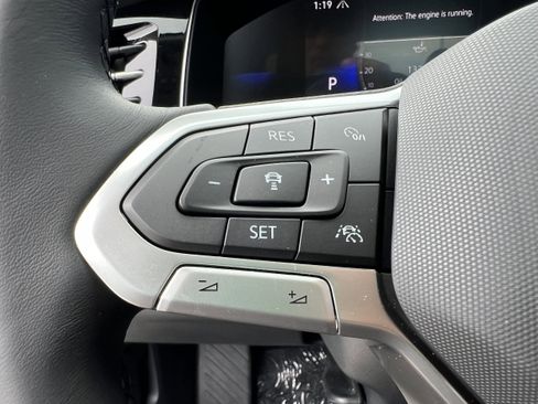 New 2025 Volkswagen Jetta SE image 29