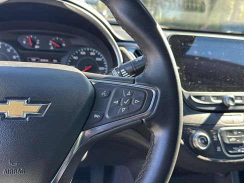 Used 2024 Chevrolet Malibu RS FWD image 19