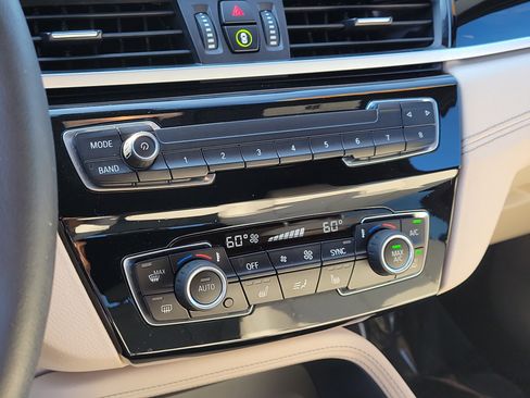 Used 2020 BMW X1 xDrive28i AWD/4WD image 26