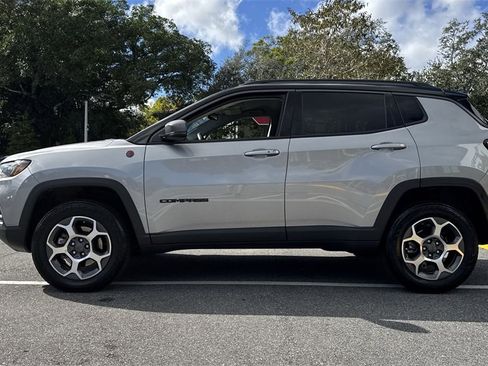 Used 2022 Jeep Compass Trailhawk w/ Trailhawk Convenience Group image 28