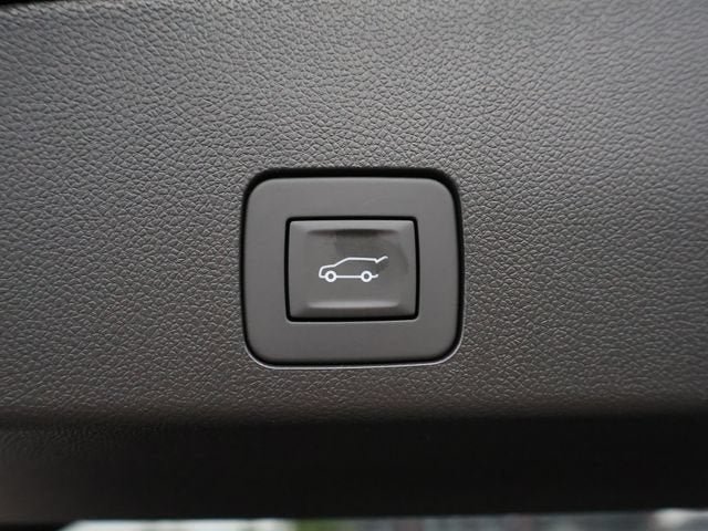 New 2026 Buick Encore GX Avenir w/ Avenir Technology Package AWD/4WD image 9