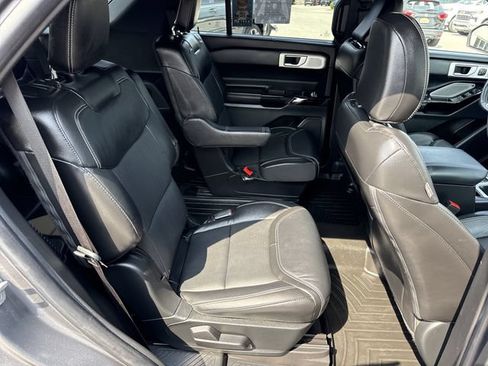 Used 2022 Ford Explorer ST w/ Equipment Group 401A RWD image 30