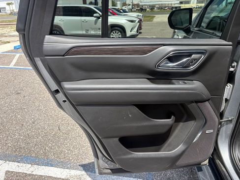 Used 2024 Chevrolet Tahoe LT image 10