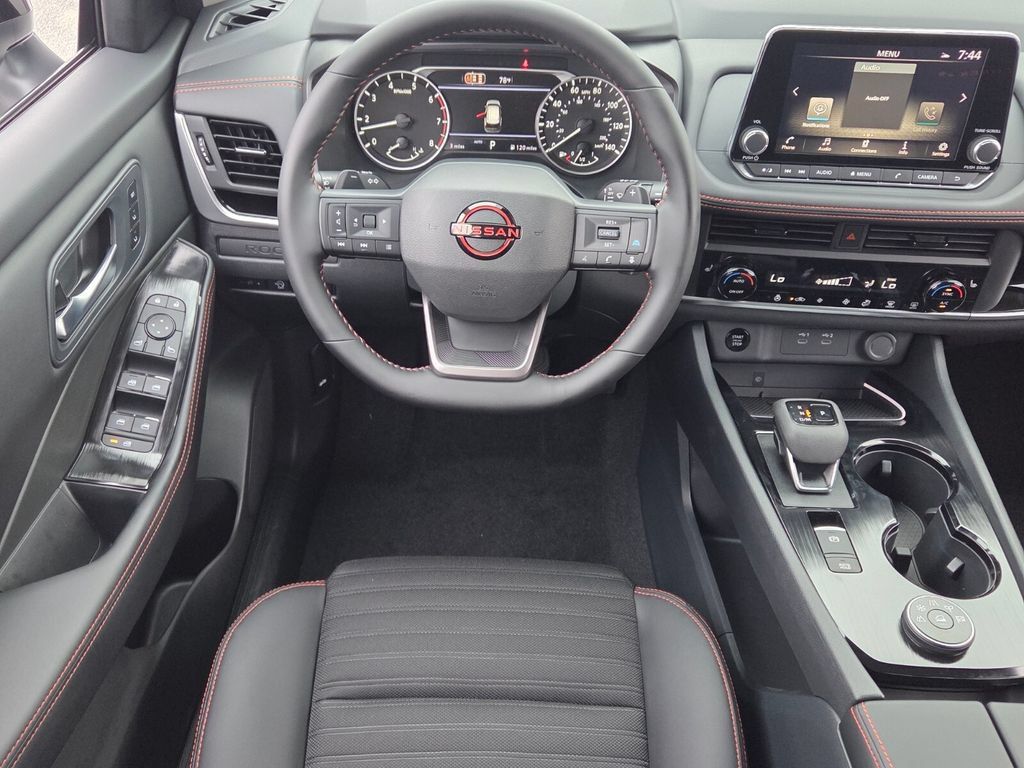 New 2026 Nissan Rogue SV AWD/4WD image 5