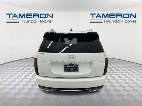 Used 2026 Hyundai Palisade Calligraphy image 4