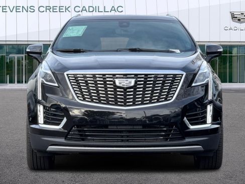 Used 2025 Cadillac XT5 Premium Luxury w/ LPO, Red Accent Package FWD image 8