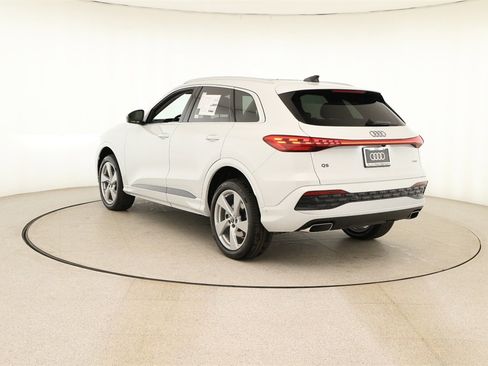 New 2025 Audi Q5 Premium Plus image 4