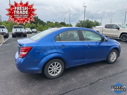Used 2020 Chevrolet Sonic LT w/ Convenience Package FWD image 4
