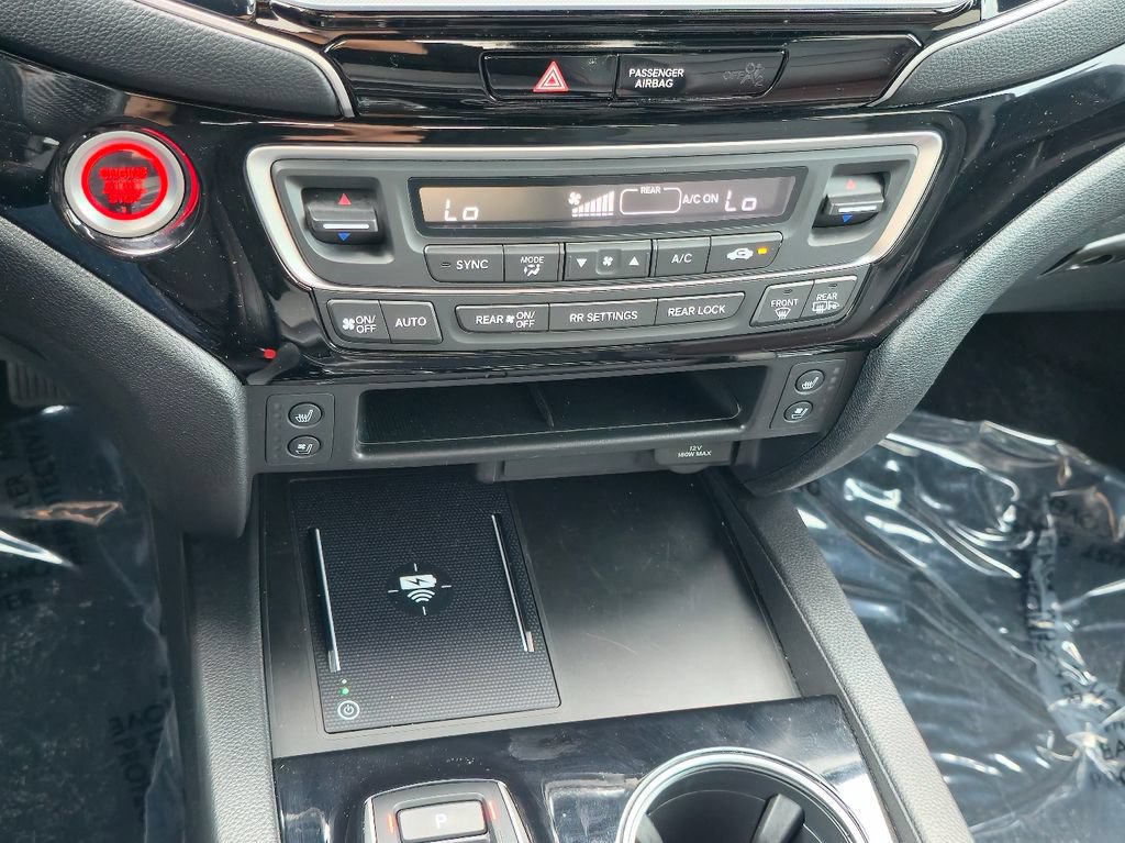 Used 2025 Honda Ridgeline Black Edition image 15