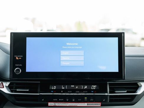 New 2026 Toyota Sienna XLE image 21